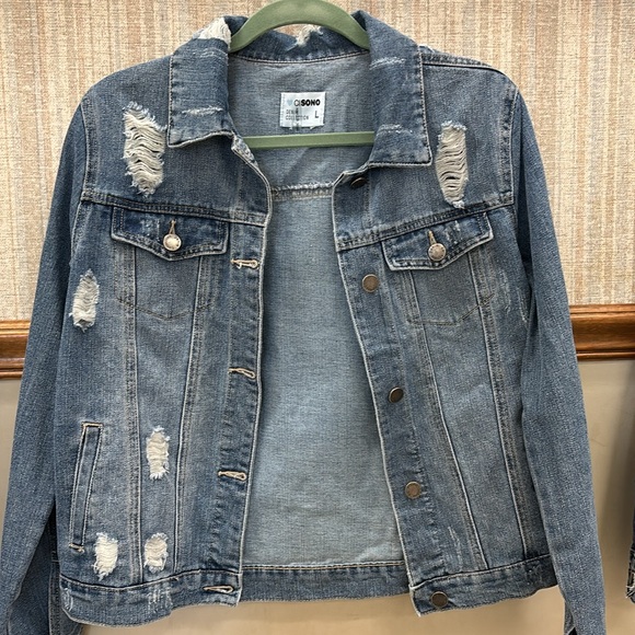 Jean Jacket ☎️ 💋 - Picture 7 of 9